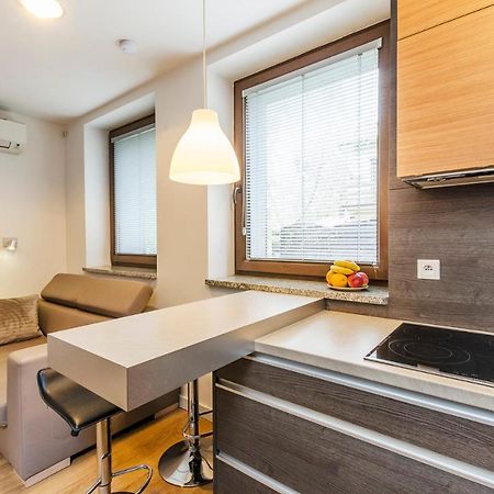 Lupoapartments Kosynierow Klimatyzacja Dostep Na Kod Λοτζ Εξωτερικό φωτογραφία