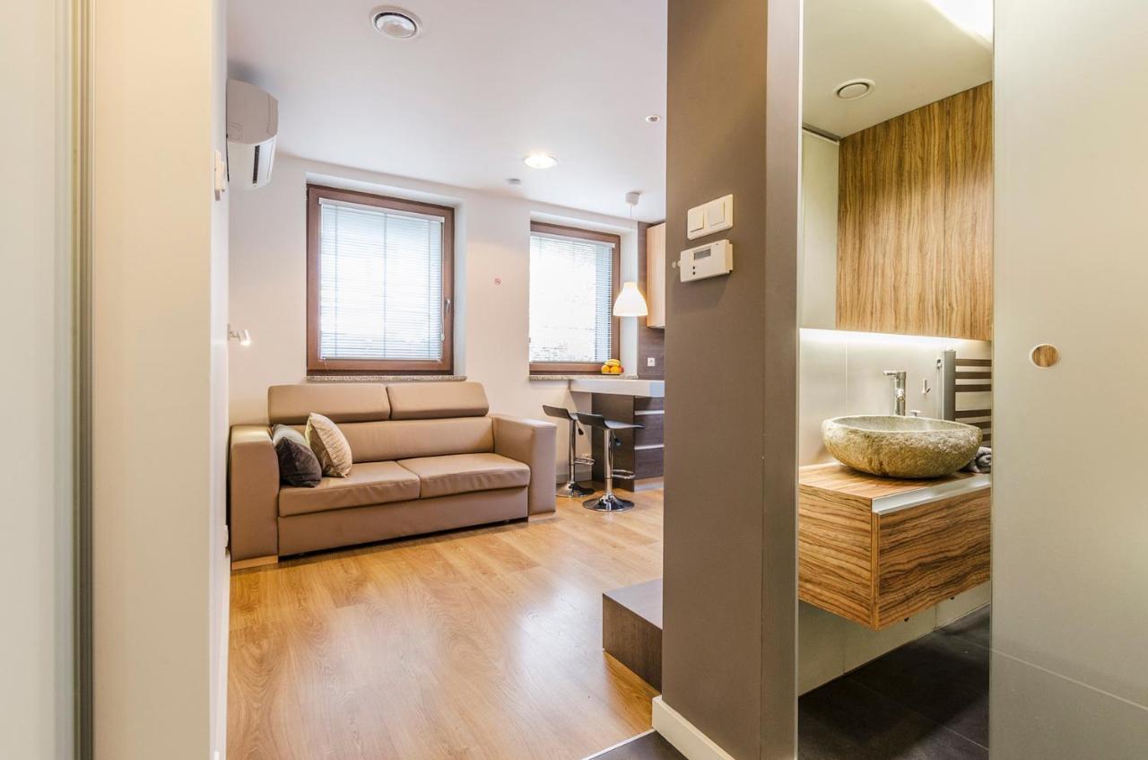Lupoapartments Kosynierow Klimatyzacja Dostep Na Kod Λοτζ Εξωτερικό φωτογραφία