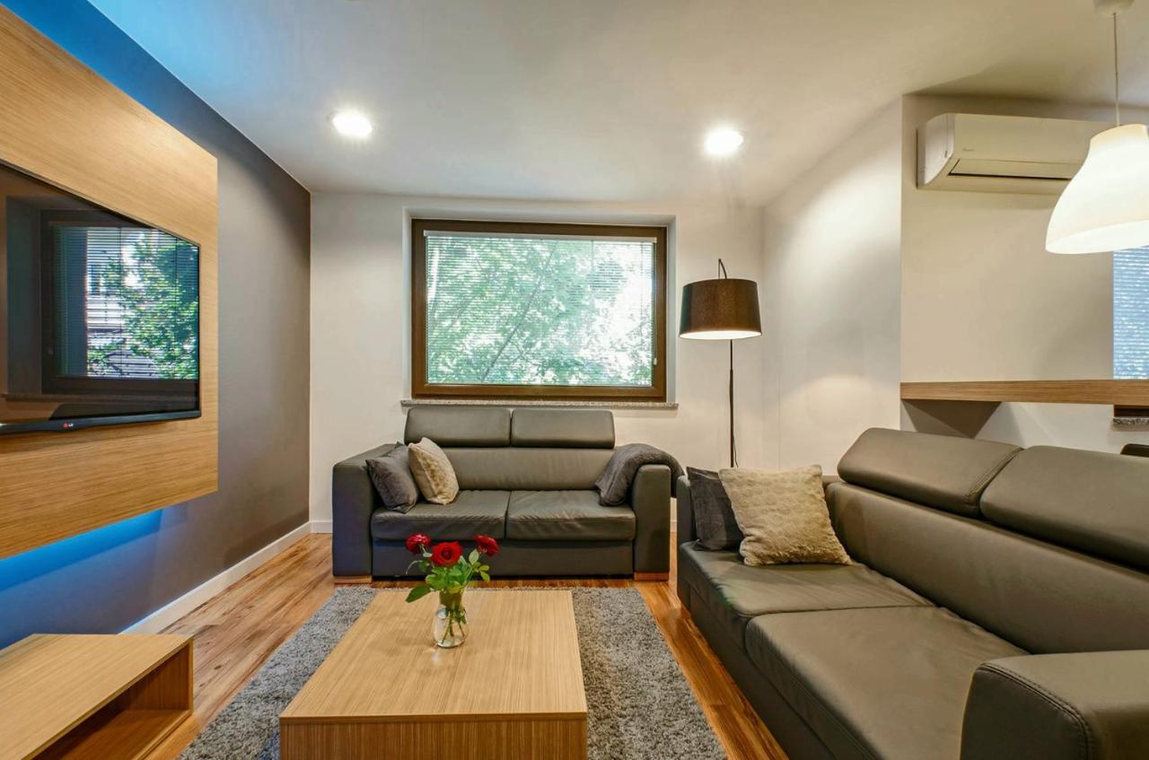 Lupoapartments Kosynierow Klimatyzacja Dostep Na Kod Λοτζ Εξωτερικό φωτογραφία